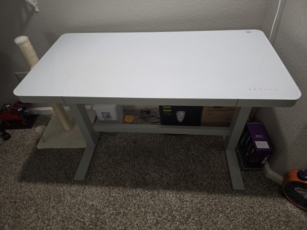 Rising Desk