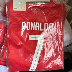 Cristiano Ronaldo “kids” 