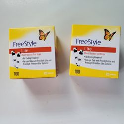 2 BOXES FREE STYLE TEST STRIPS. 50.00 FOR BOTH.. DATE. 09 / 30 / 2023