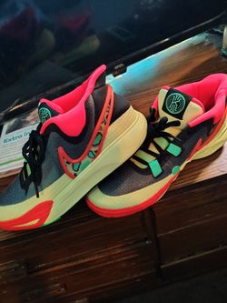 7y girls Karl Anthony Nike