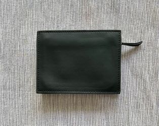 AT.KOLLEKTIVE NEW Open Box Black Leather Zippered Wallet