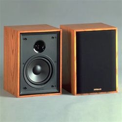 **STUDIO** Klipsch Speakers (Light Oak) KG 1.5 Pair