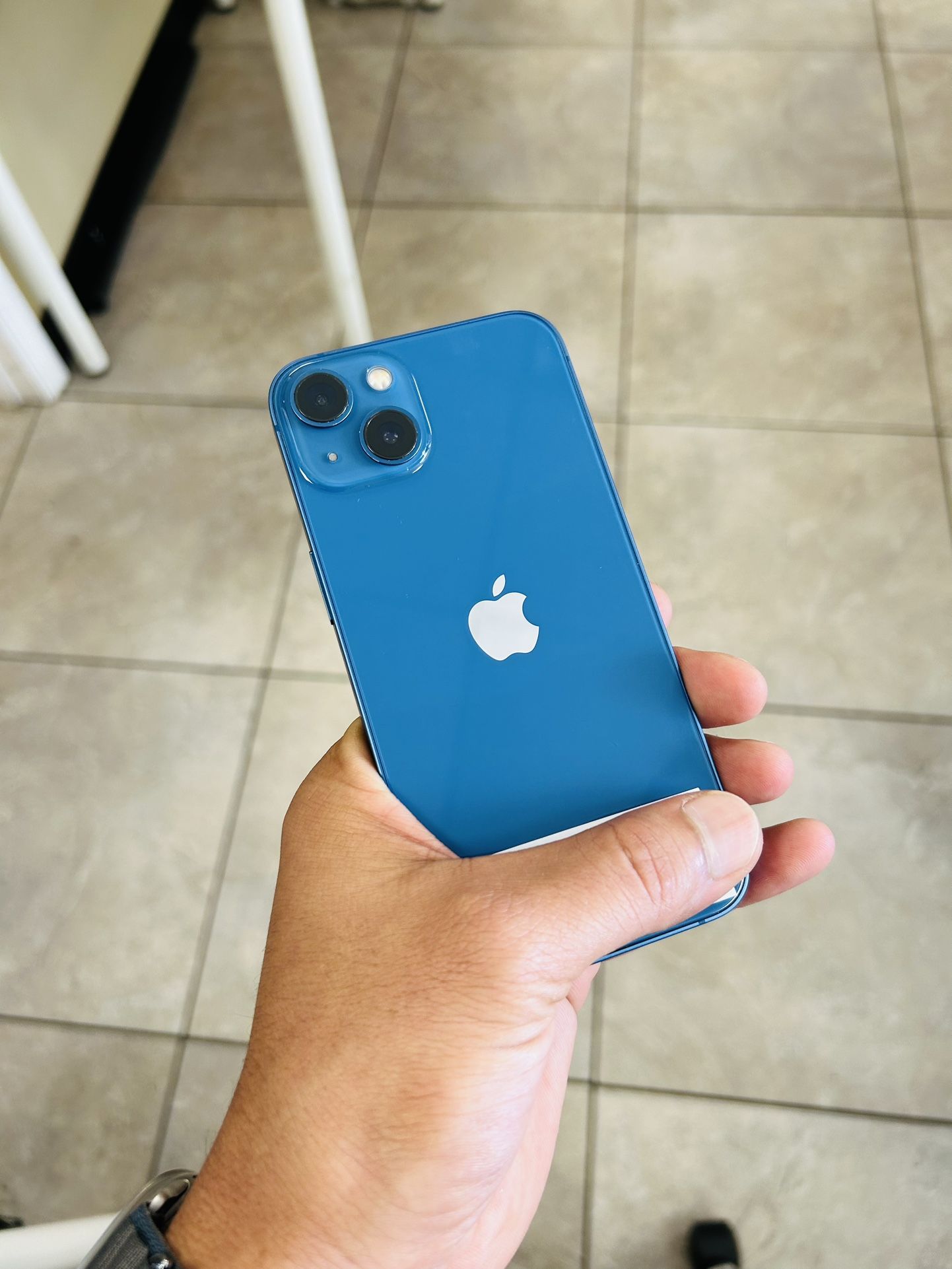 iPhone 13 T-Mobile / Metro $300!