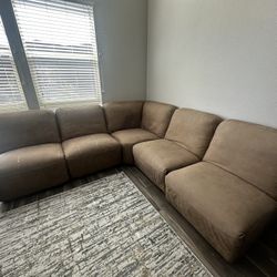 Sectional Sofa 