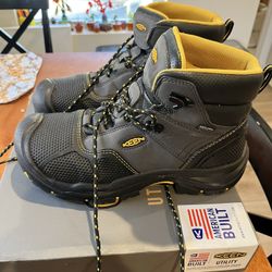 KEEN Work Boot - Men’s Size 9