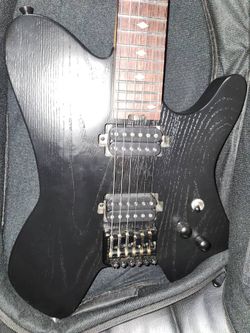 Latitude Cardinal 6 string headless electric guitar
