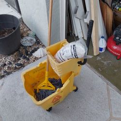 Mop & Bucket
