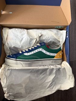 Pearlized “Yacht Club” Vans