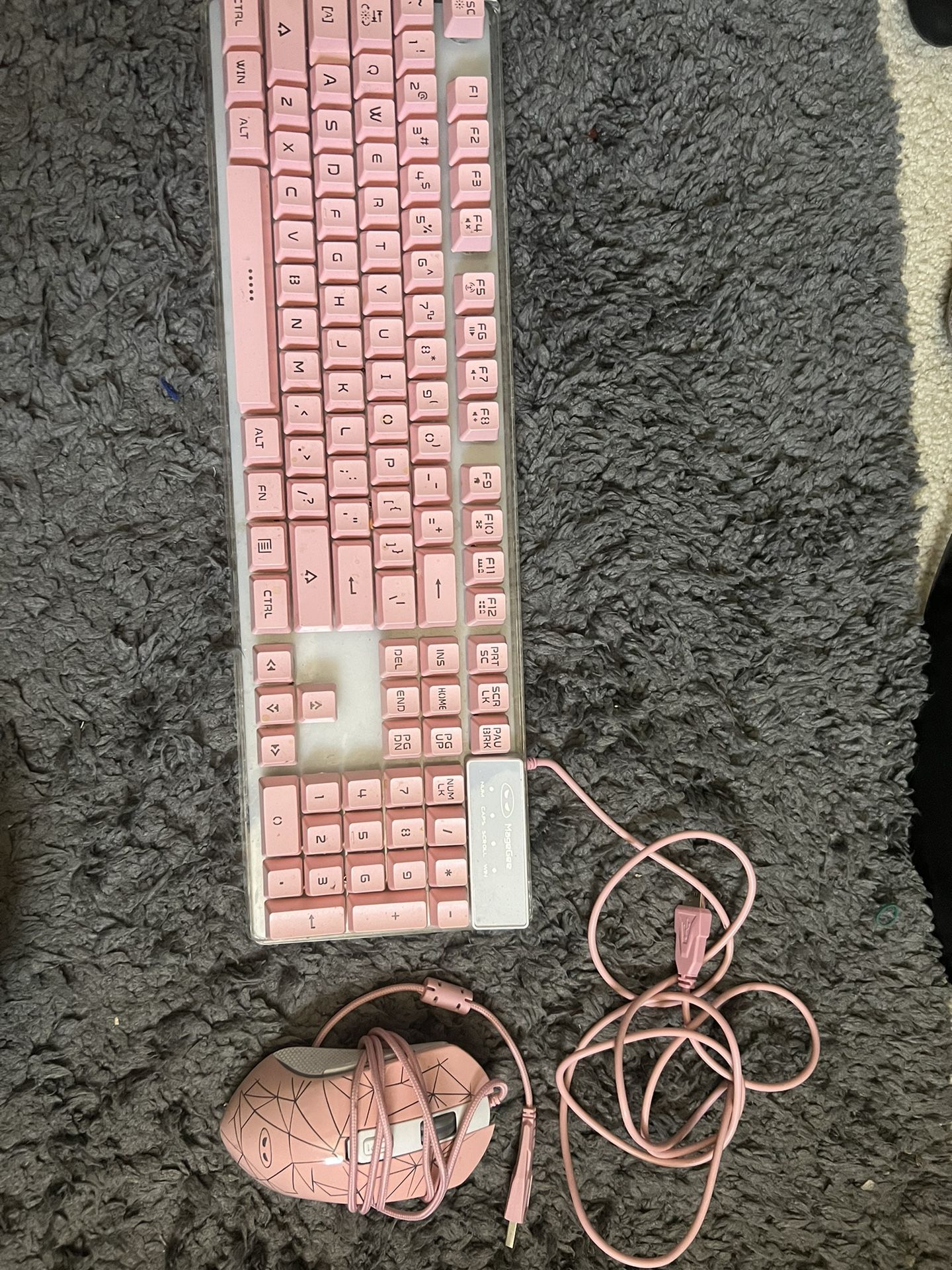 MageGee Keyboard and Mouse, Pink 