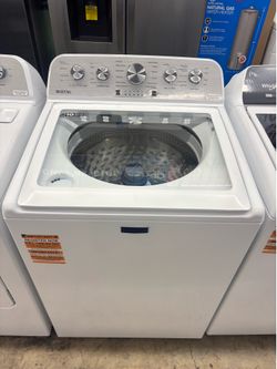 Maytag Pet-Pro Top-Load Washer & Pet-Pro Gas Dryer
