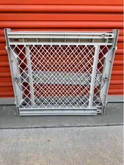 Baby /Pet  Gate     $20