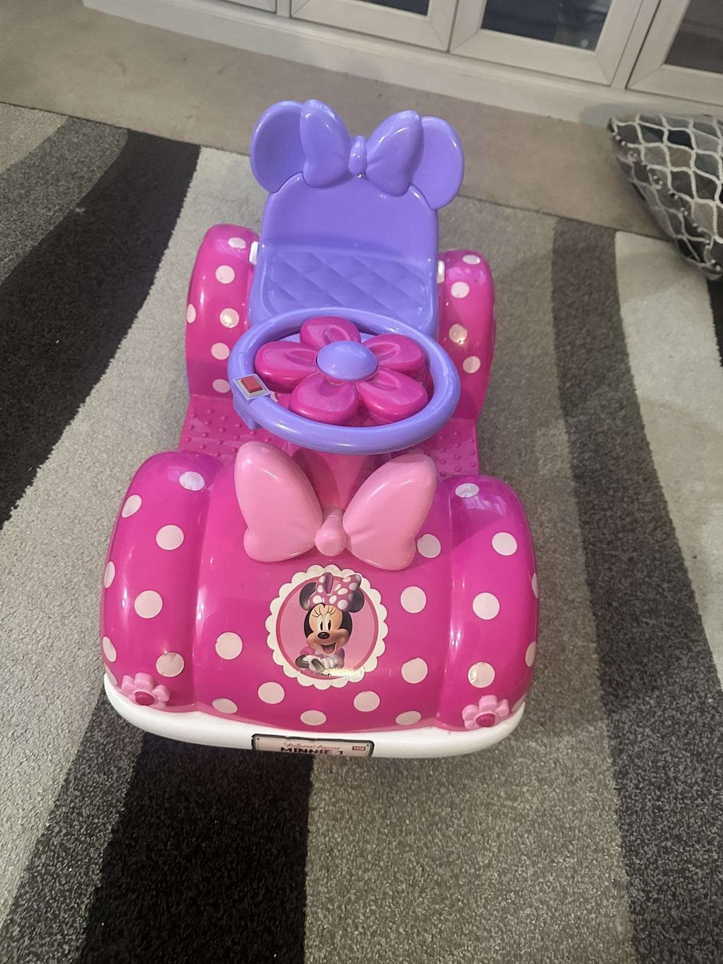 Minnie Mouse Car Electric Comes With Charger