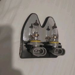 FREE Sylvania 9006u hb4 headlight Bulb, Set of 2