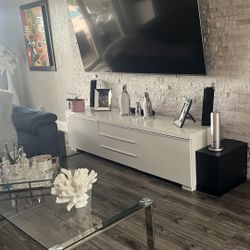 White  gloss TV stand 71”
