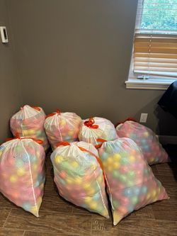 7 Bags of ball pit balls
