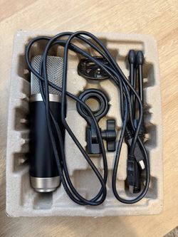 USB condenser microphone kit with shock mount and cable