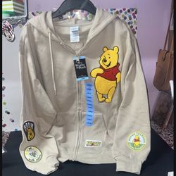 Disney Women’s Winnie The Pooh Zip-Up Jacket Size L  NEW 