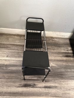 Black Metal Wire Storage Rack Stand