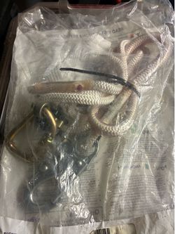 Lineman safety lanyard
