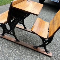 Antique Child’s desk $40