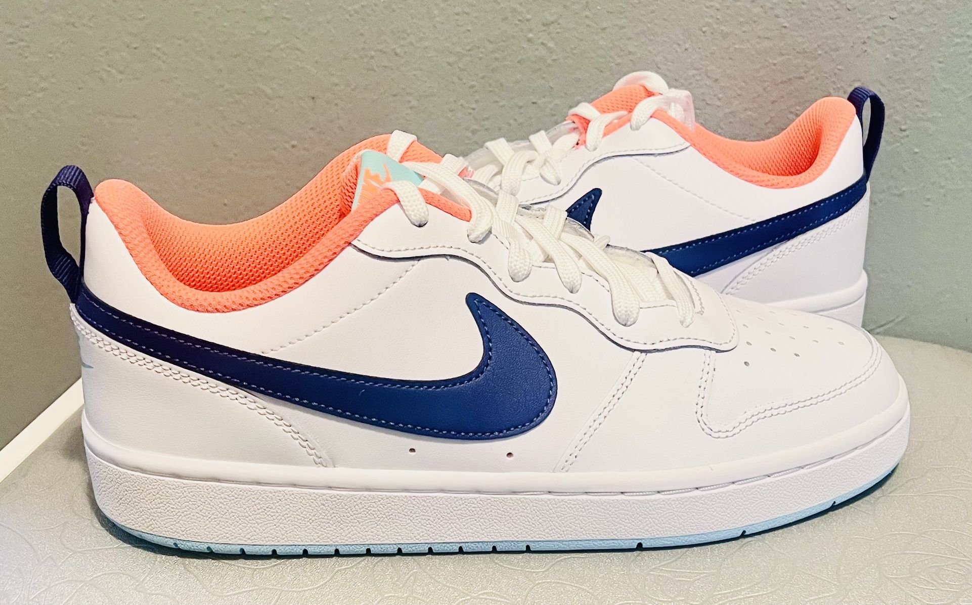 Nike Court Borough Low2 Size6.5Youth