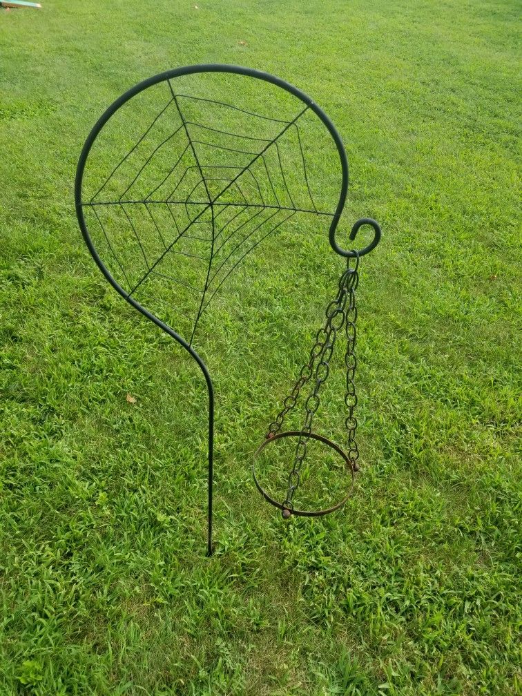 Plant holder
