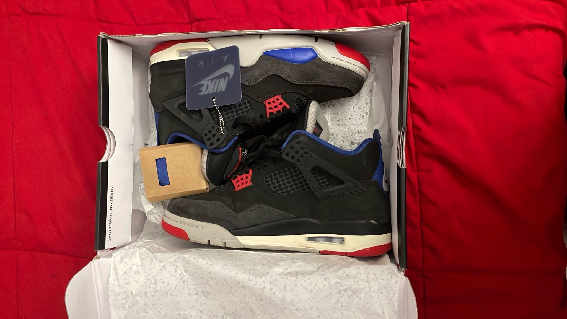 Jordan 4 “Rare Air” Size 7.5