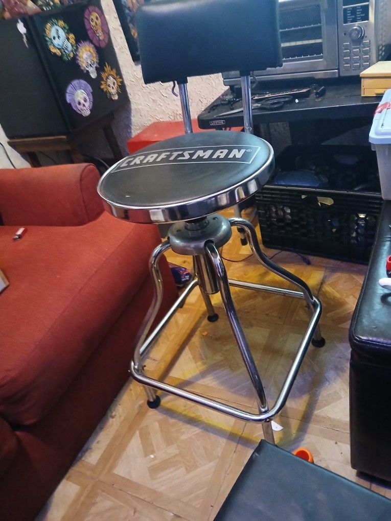 Craftsman Shop Stool