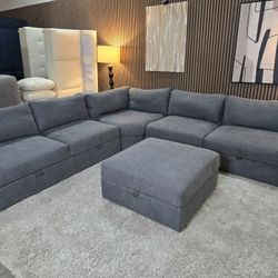 Thomasville Bryden Fabric Sectional with Lots of Storage Seats and Ottoman