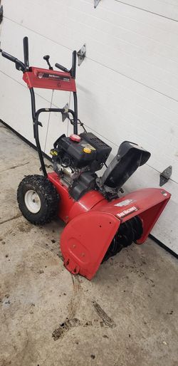 Yard Machine 26" Snowblower 