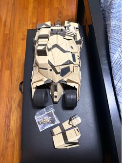 McFarlane DC Multiverse Camo Bat Tumbler