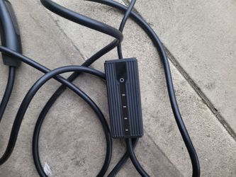 Ev charger  110 v 240 v
