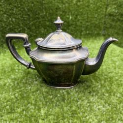 Vintage International Silver 04300 Silver Soldered 1 Pt Bretton Hall Teapot