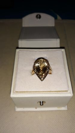 Beautiful 6ct teardrop Citrine ring