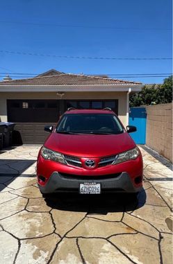 Toyota rav4 2014 LE