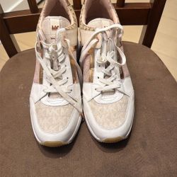 Michael Khors White And Pink Sneakers Size 10M