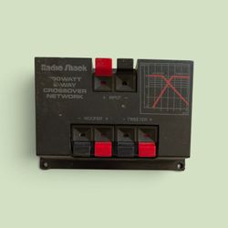 Radio Shack 100 Watt 2 Way Crossover Network For Car Stereo, Amplifier, Woofer, Tweeter
The Radio Shack 100-watt 2-way crossover network is a vintage