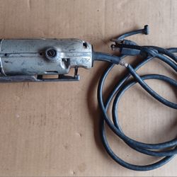 Black & Decker 1/4" Heavy Duty Shorty Drill