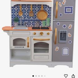Kids Play Kitchen 