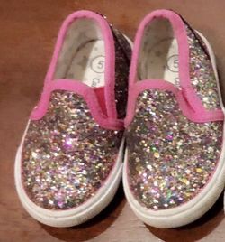 Size 5 girl toddler