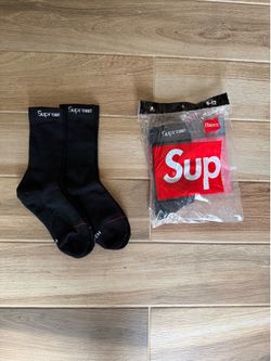 Supreme socks