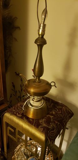 Aladdin antique lamp