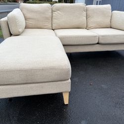Matching Couch And Ottoman 