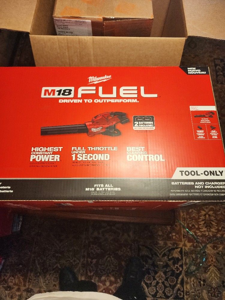 Milwaukee M18 Dual Battery Blower. New. 200$. This Is My Lowest Price.