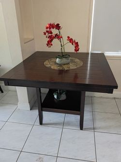 Dining Set