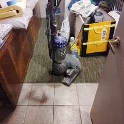 Dyson Vacuum 