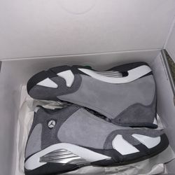 Jordan 14 Wolf Grey Size 8.5