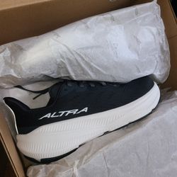 Altra Running Shoes Women's 9