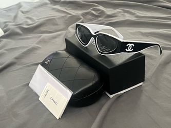Chanel sunglasses women cat eye brand new I DELIVER