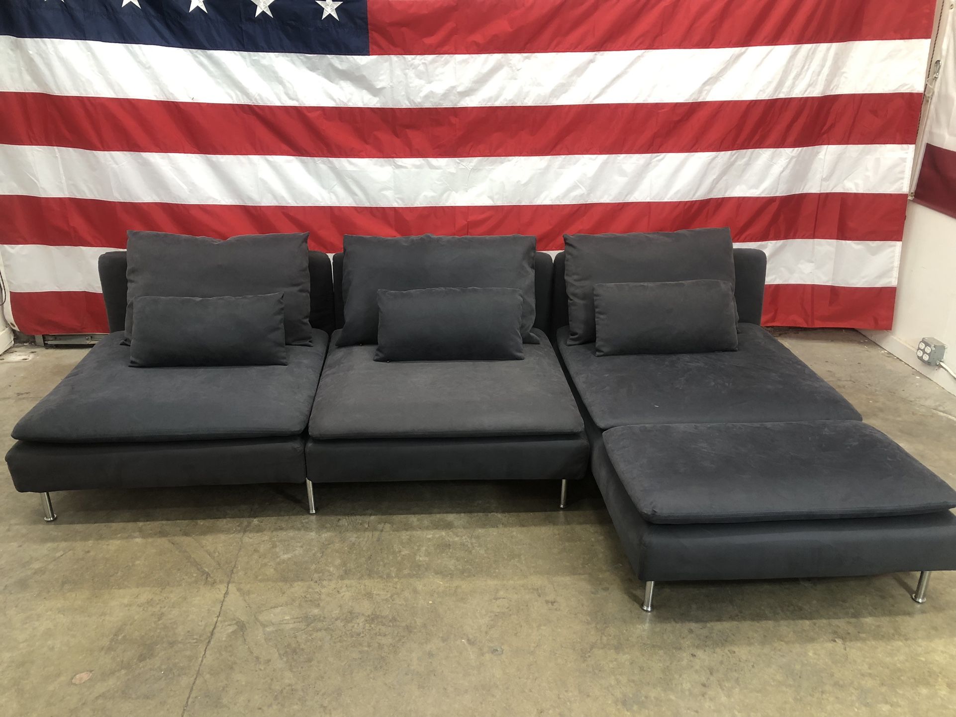 Free Delivery - IKEA SODERHAMN 3 Piece Sectional Couch 